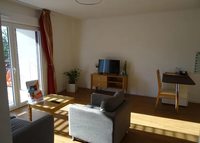 Domitys Les Sarments Blonds Montpellier